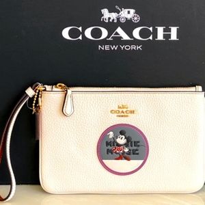 Disney Minnie Mouse Coach Wristlet Mini Patch